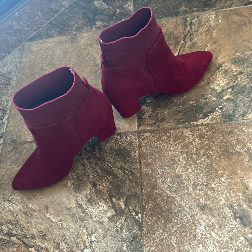 Elegant Burgundy Ankle Boots